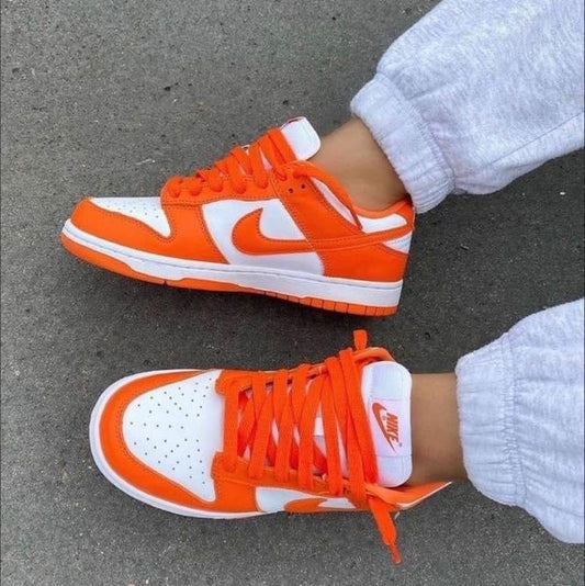 Nike Dunk blanco y naranja